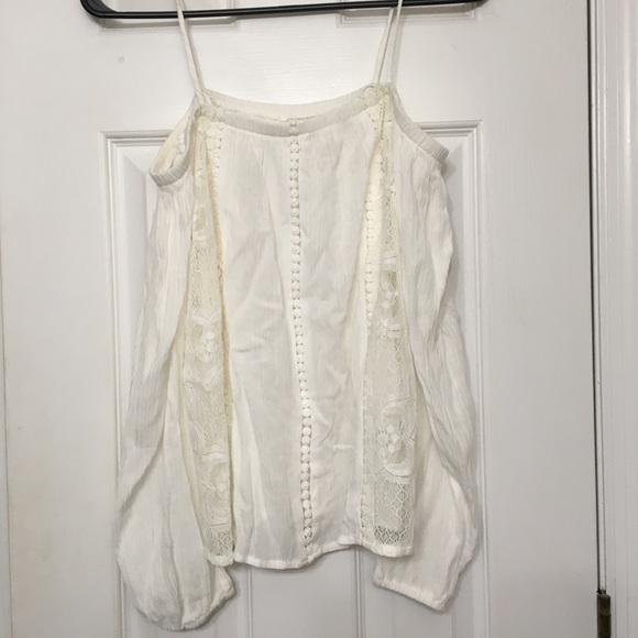 Charlotte Russe Tops - Charlotte Russe Cream Off Shoulder Top